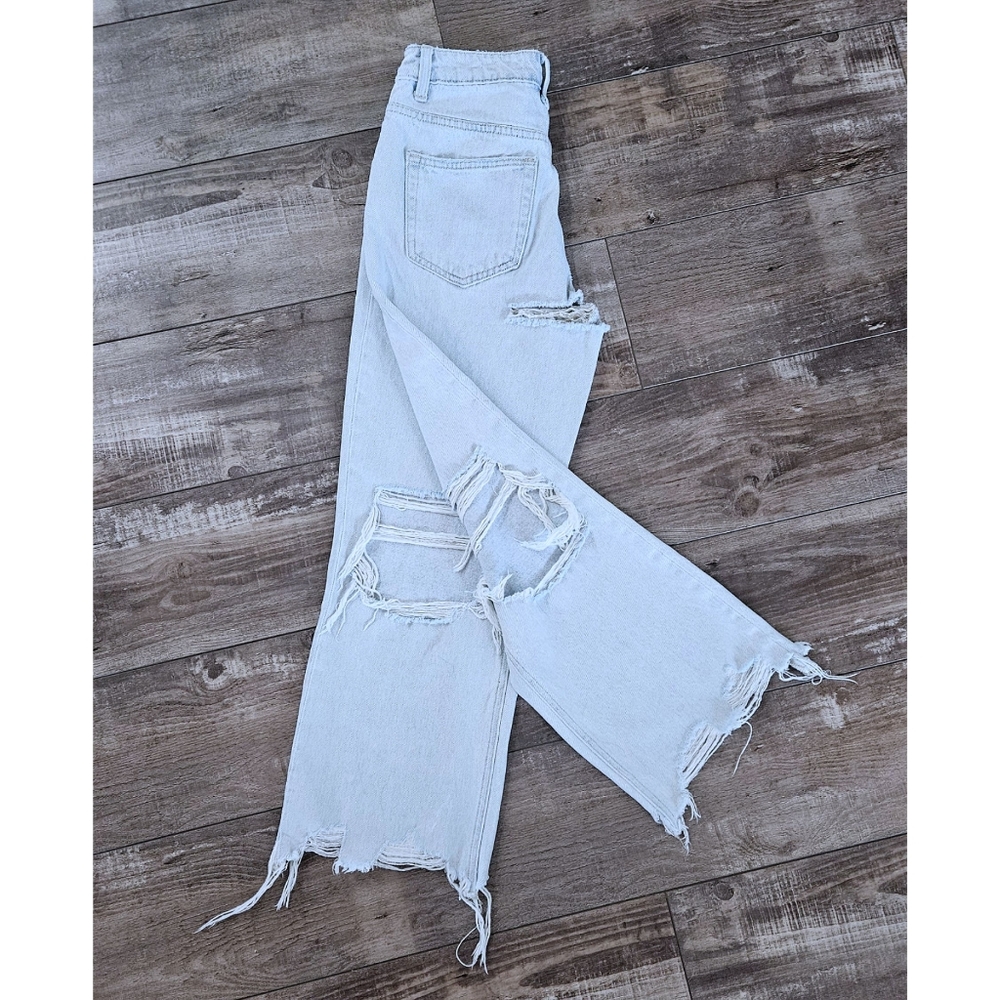 VERVET Destroyed Light Wash Jeans Straight Leg Size 25